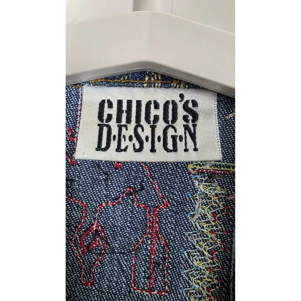 Chicos Design Jean Jacket Womens Sz 2 Blue Embroidered Beaded Denim Tribal Boho‎